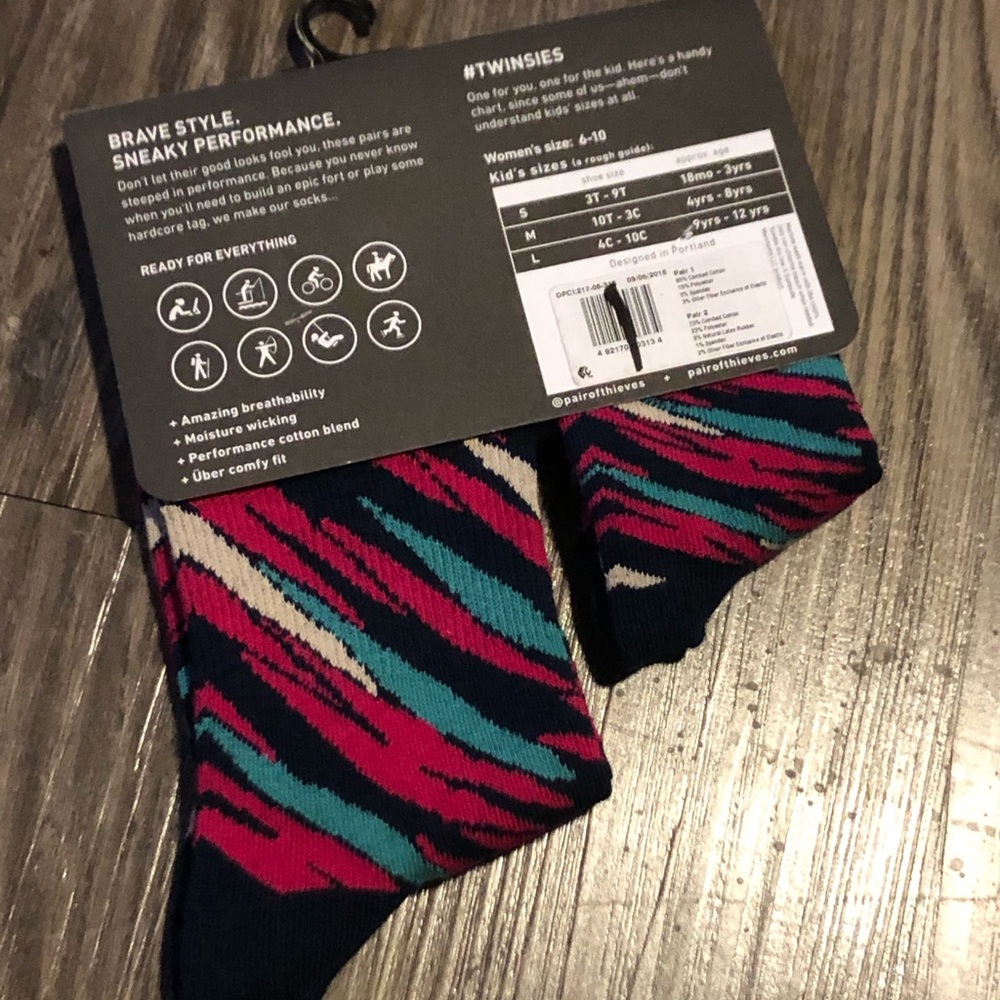 🌔Mommy & Me Matching Socks - Picture 2 of 4